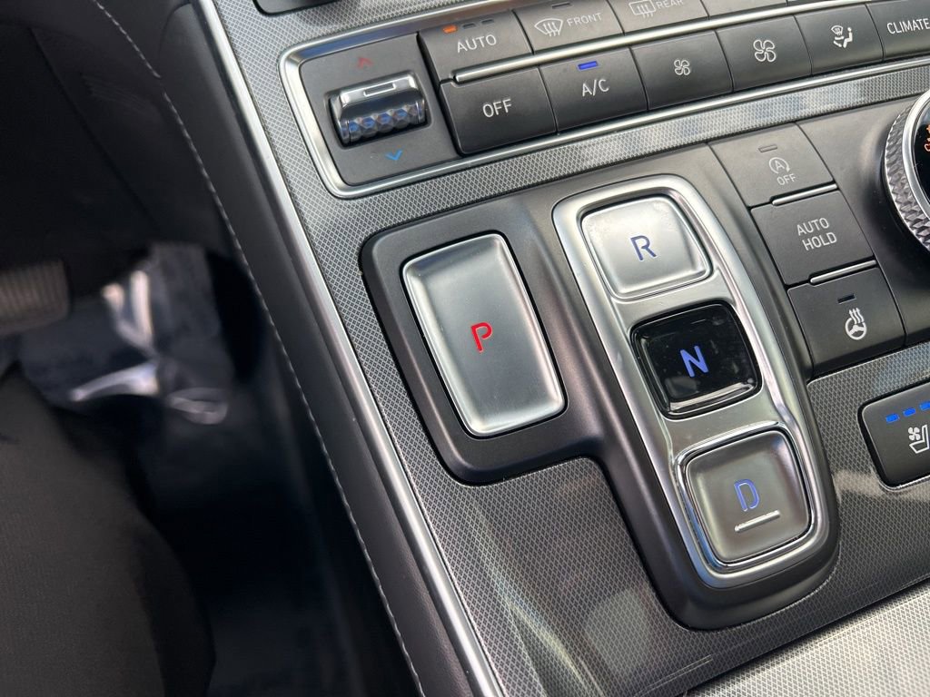 Used 2023 Hyundai Santa Fe Calligraphy image 16