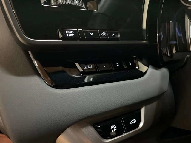 Used 2024 Lexus RX 350 AWD w/ Convenience Package image 32