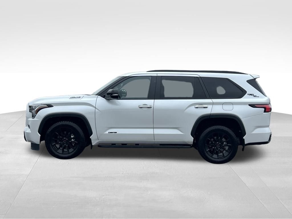 Used 2024 Toyota Sequoia Limited image 4