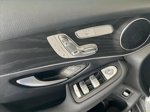 Used 2018 Mercedes-Benz GLC 300 4MATIC image 17