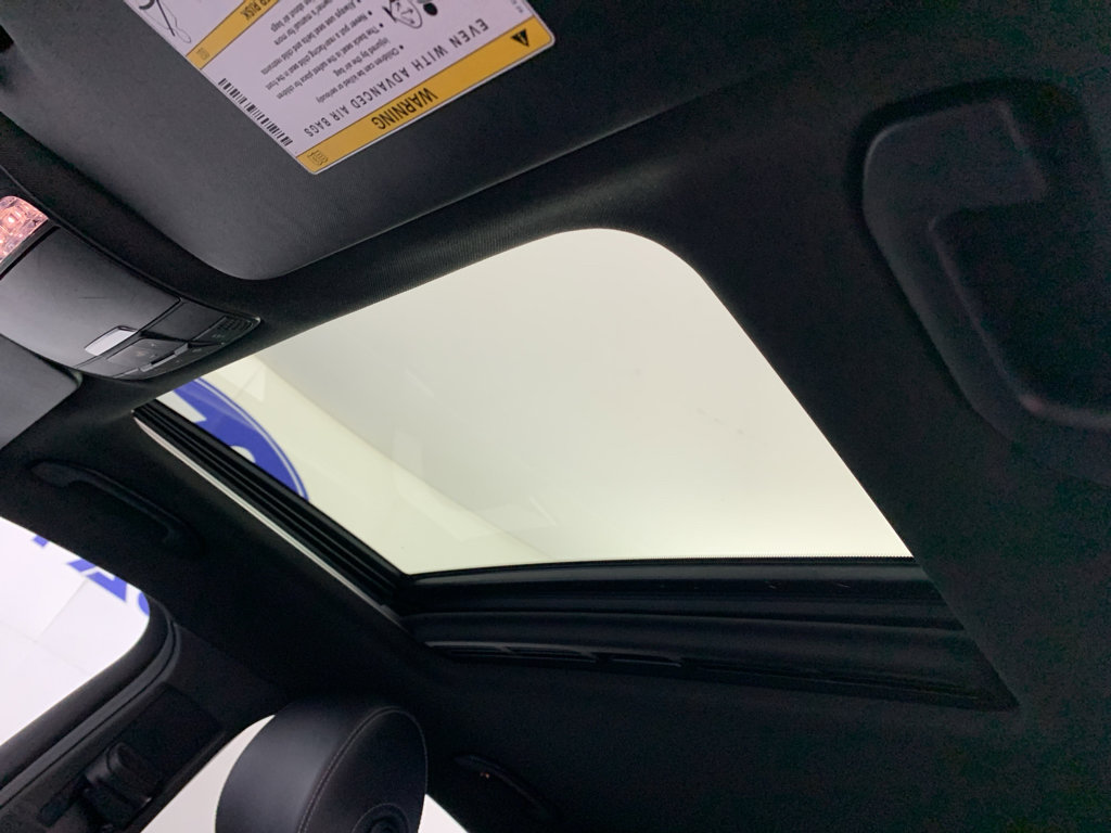Used 2019 Mercedes-Benz GLC 300 4MATIC Coupe image 31