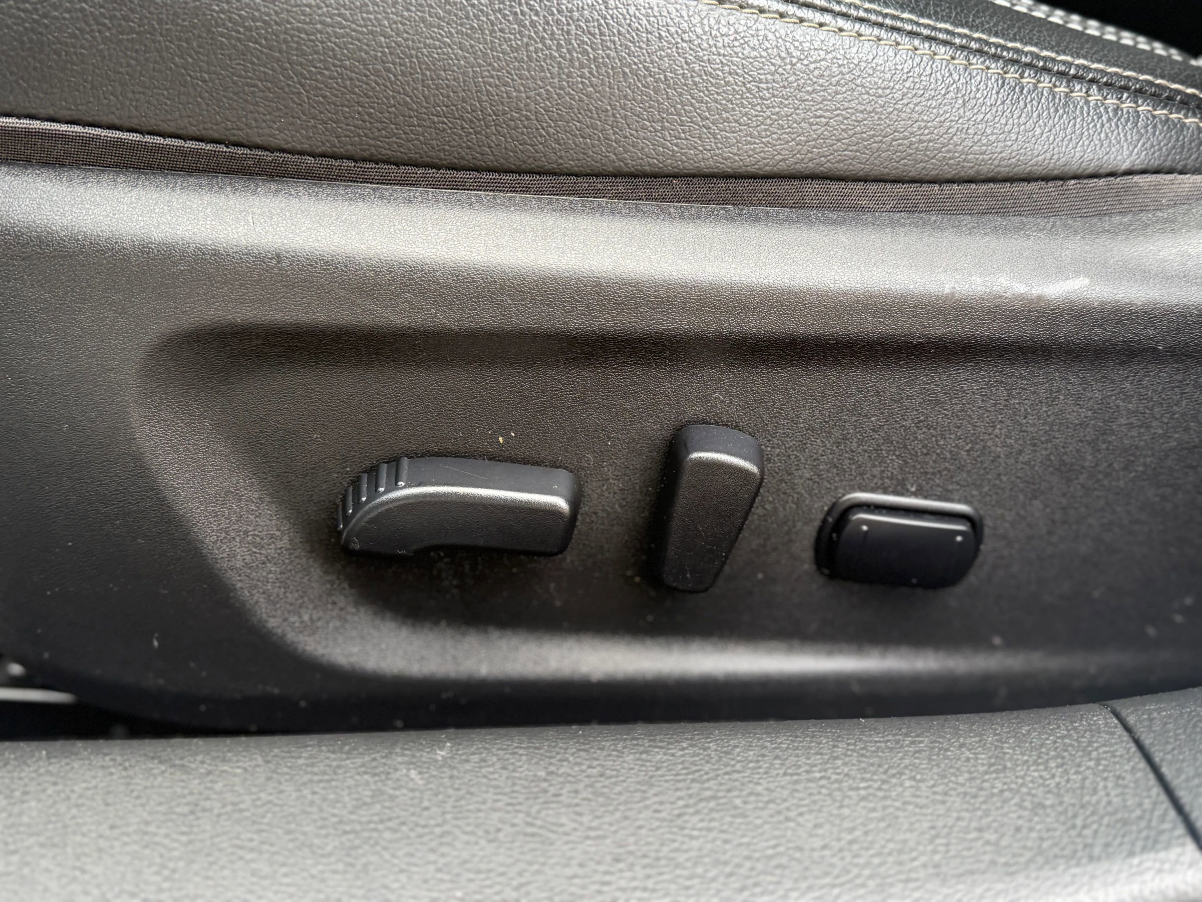 Used 2019 Nissan Altima 2.5 Platinum image 16