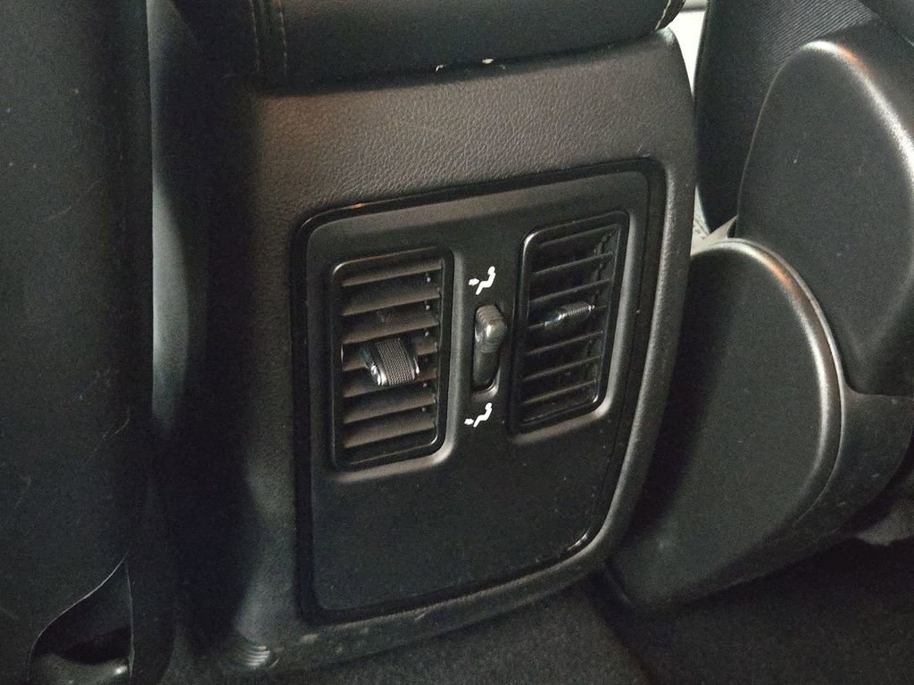 Used 2021 Dodge Durango GT w/ Blacktop Package RWD image 26