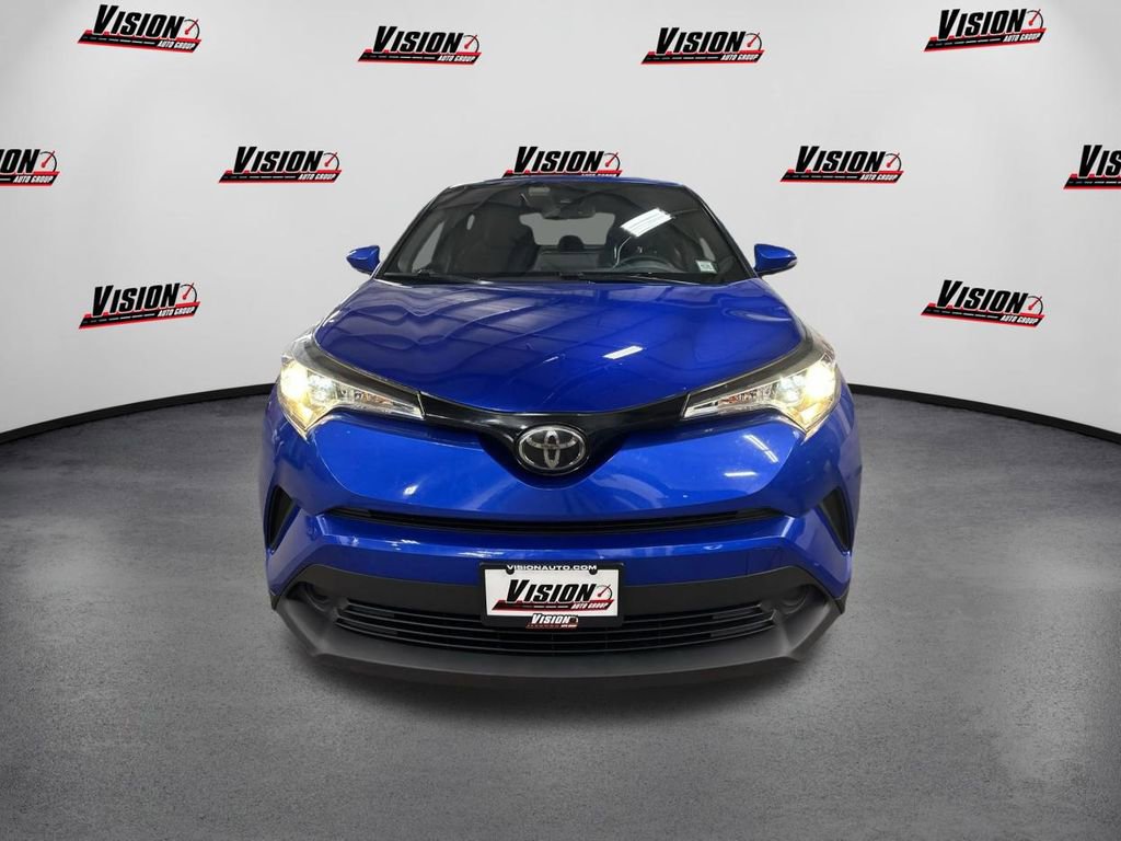 Used 2019 Toyota C-HR LE image 2