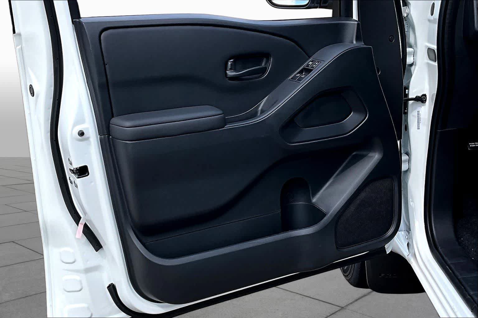 New 2027 Nissan Frontier S RWD image 15