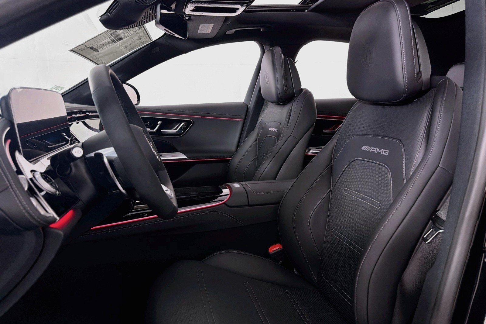 New 2026 Mercedes-Benz E 53 AMG e 4MATIC Sedan image 16
