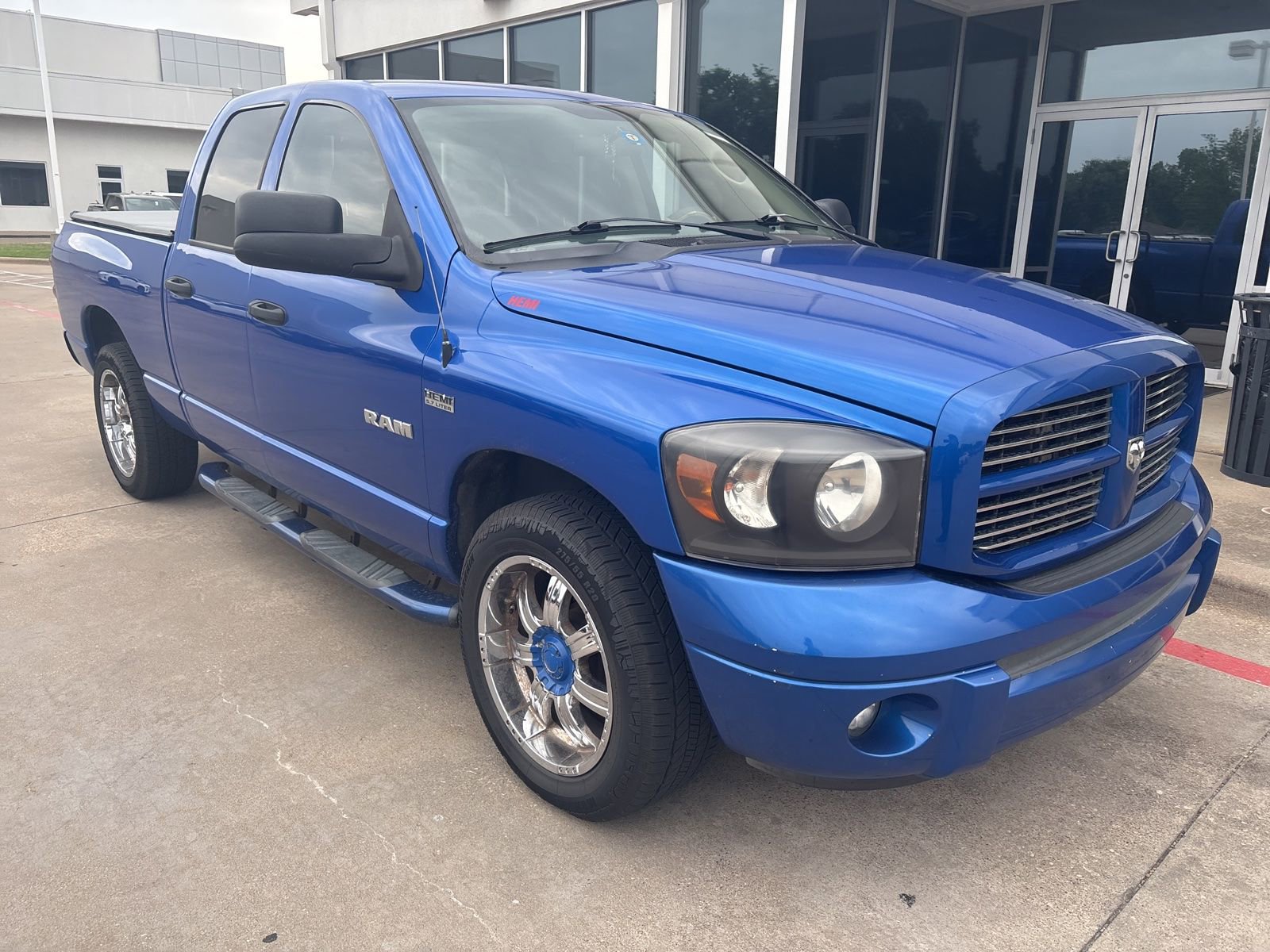 Used 2008 Dodge Ram 1500 Truck SLT w/ Sport Appearance Group RWD image 4