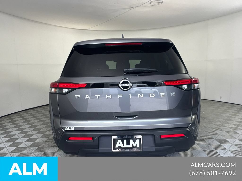 Used 2025 Nissan Pathfinder S FWD image 7