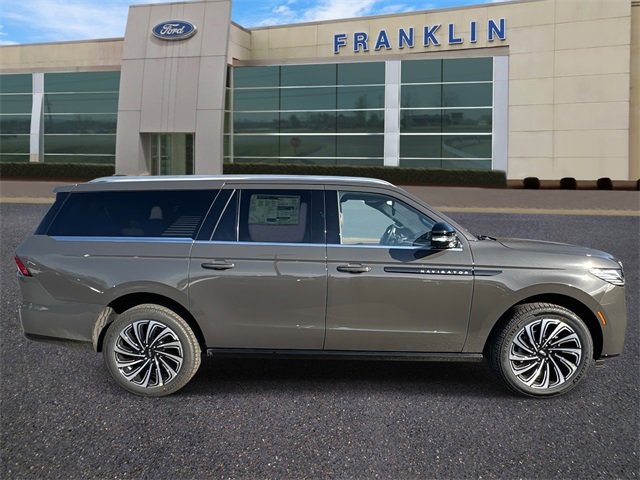 New 2026 Lincoln Navigator L Black Label image 8
