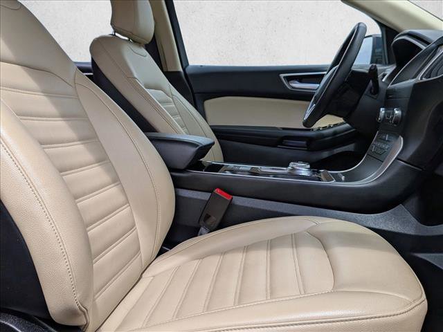 Used 2019 Ford Edge SEL w/ Equipment Group 201A FWD image 15