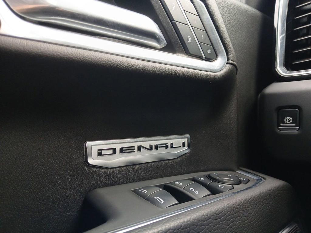 Used 2024 GMC Sierra 1500 Denali w/ Denali Reserve Package image 17