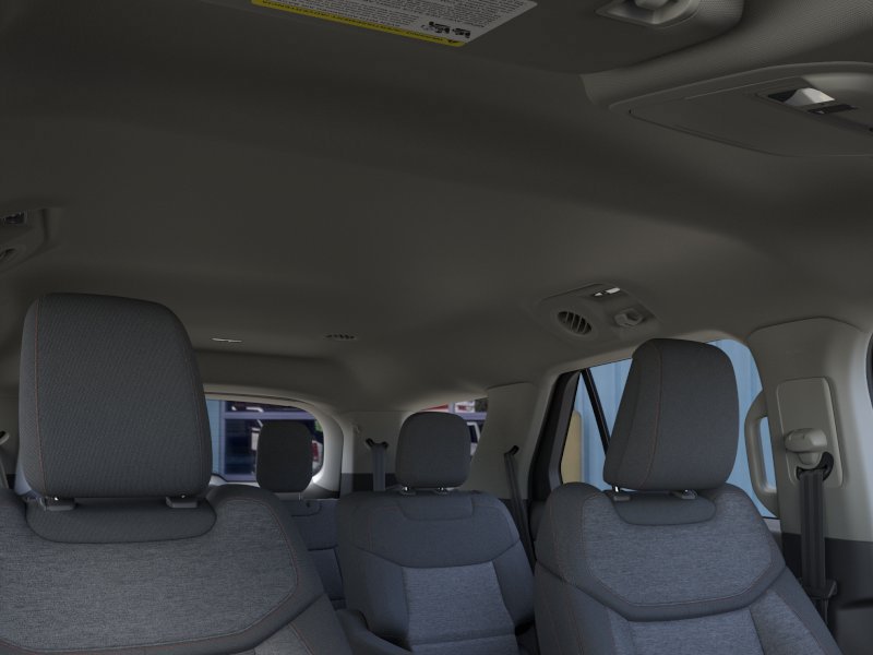 Used 2026 Ford Explorer Active AWD/4WD image 22