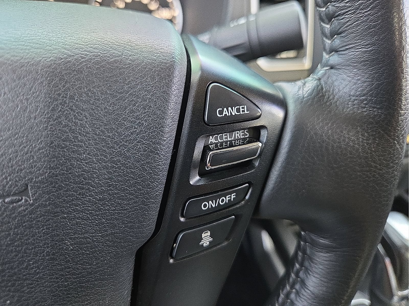 Used 2024 Nissan Frontier SV w/ SV Convenience Package AWD/4WD image 18