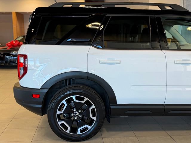 Used 2022 Ford Bronco Sport Outer Banks w/ Tech Package AWD/4WD image 16