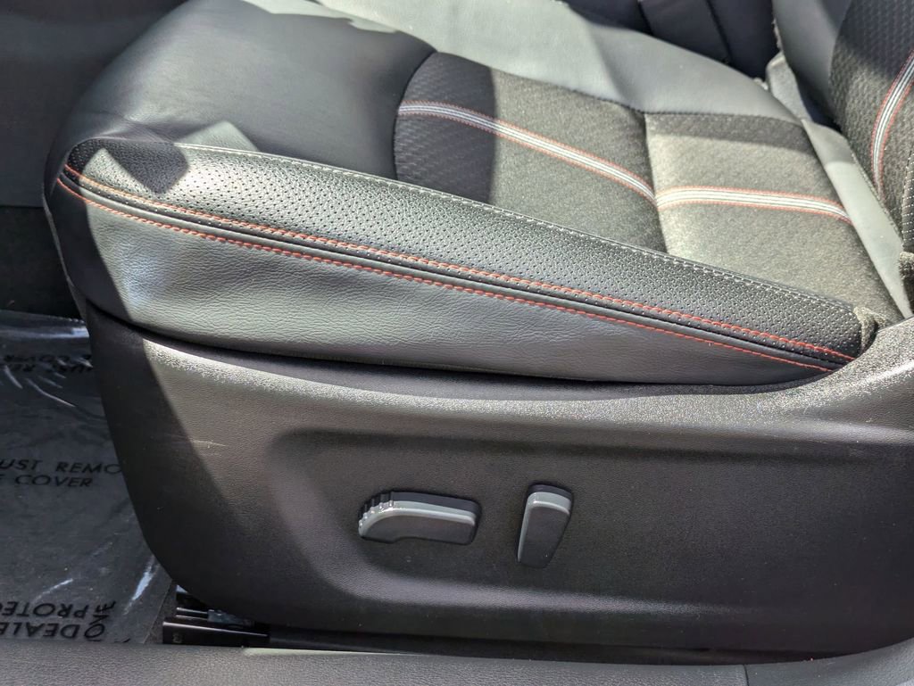 Used 2025 Nissan Altima 2.5 SR image 15