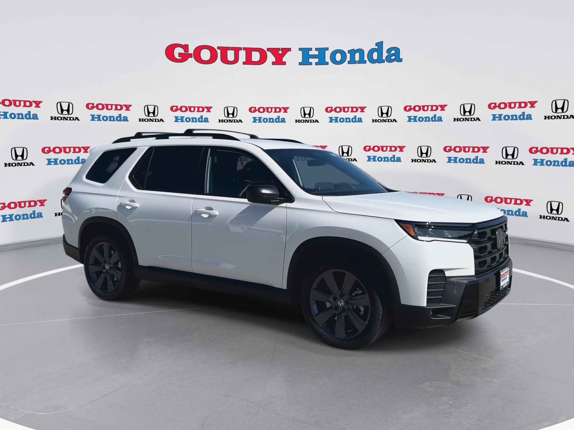 New 2026 Honda Pilot Sport image 2