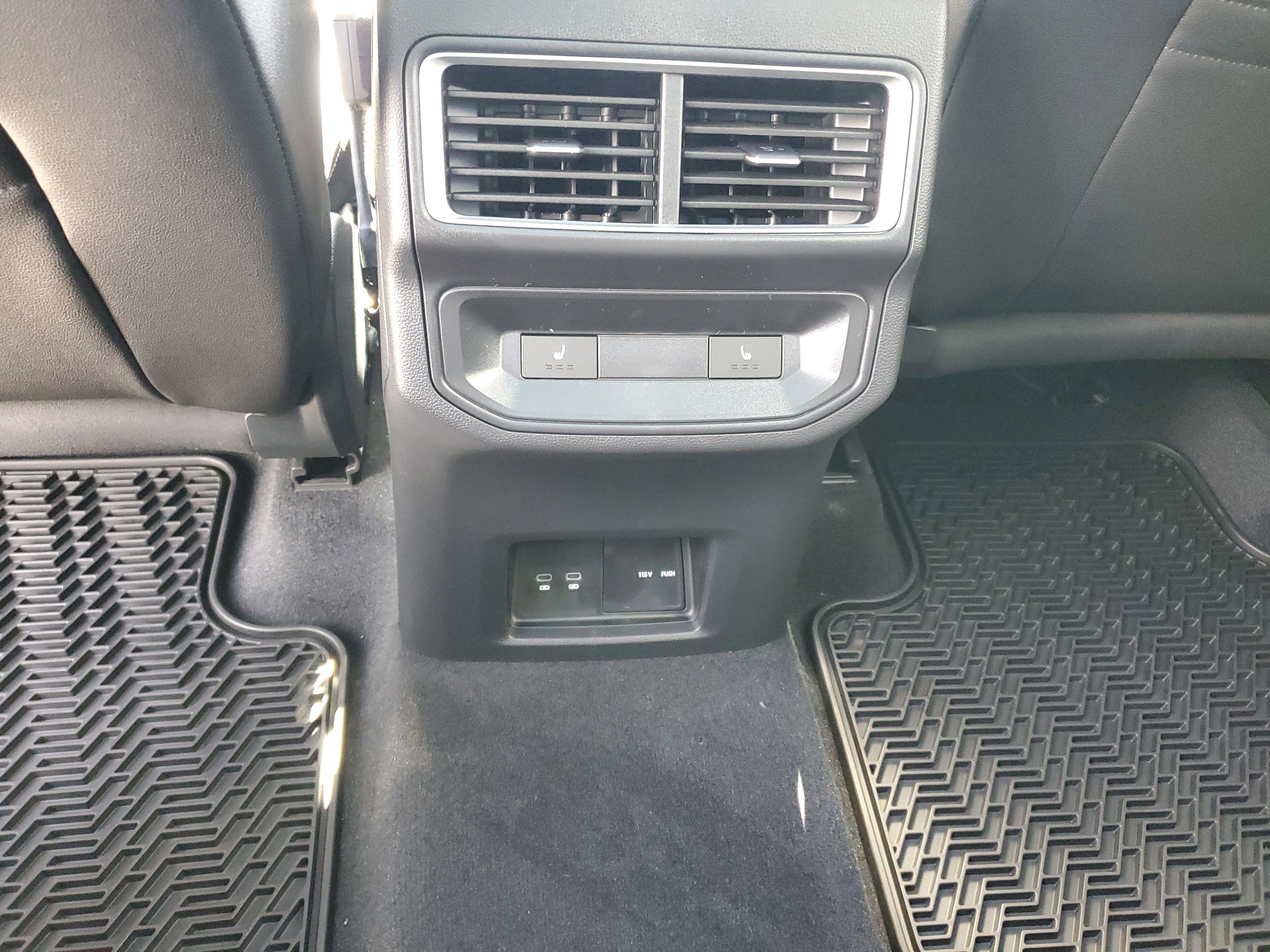 New 2026 Volkswagen Atlas Cross Sport SEL R-Line image 12
