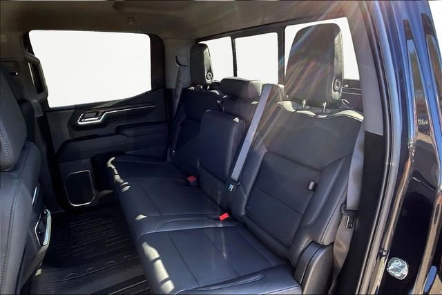 New 2026 GMC Sierra 1500 SLT w/ SLT Premium Plus Package image 11