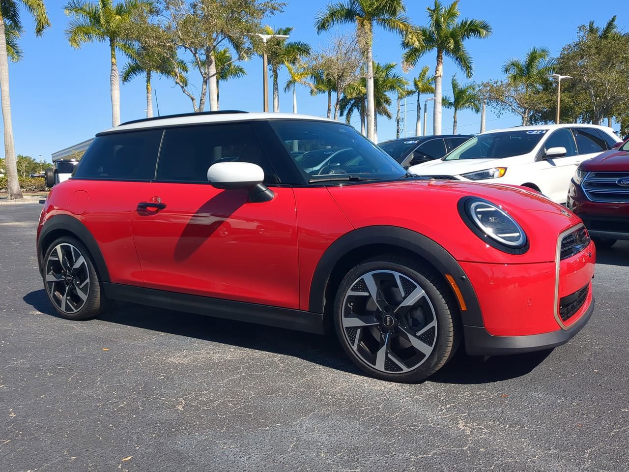 Used 2025 MINI Cooper S image 2
