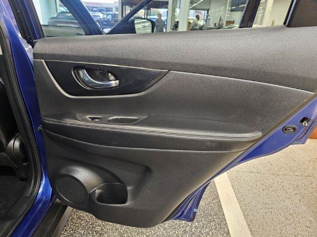 Used 2018 Nissan Rogue SL AWD/4WD image 31