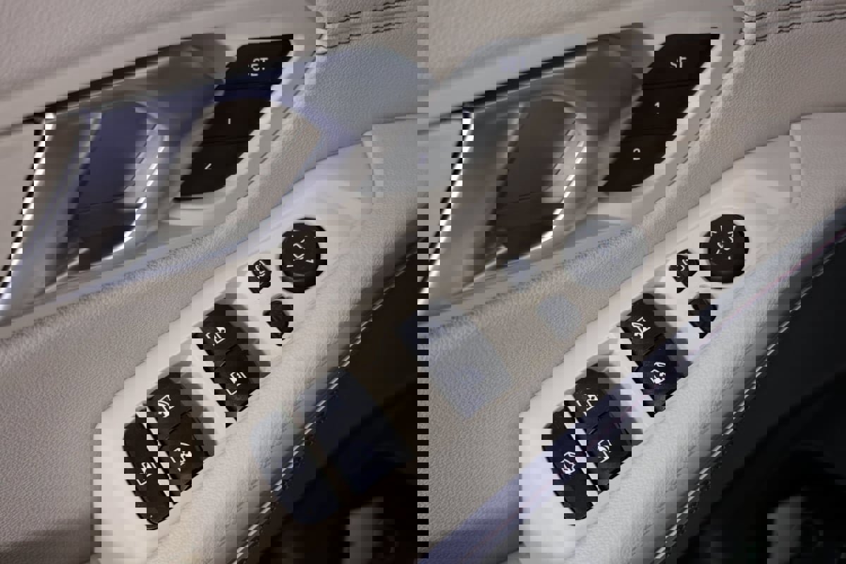 Used 2024 BMW M340i xDrive w/ Premium Package image 23