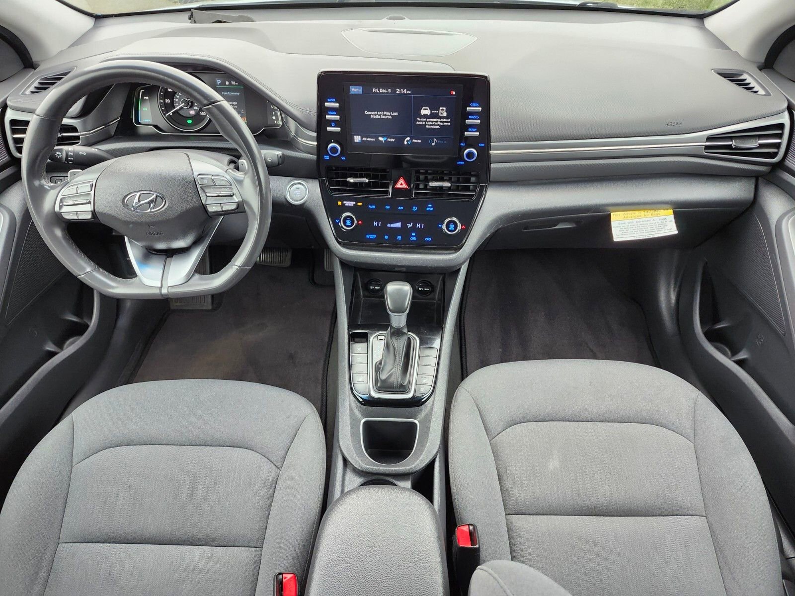 Used 2021 Hyundai Ioniq SE image 12