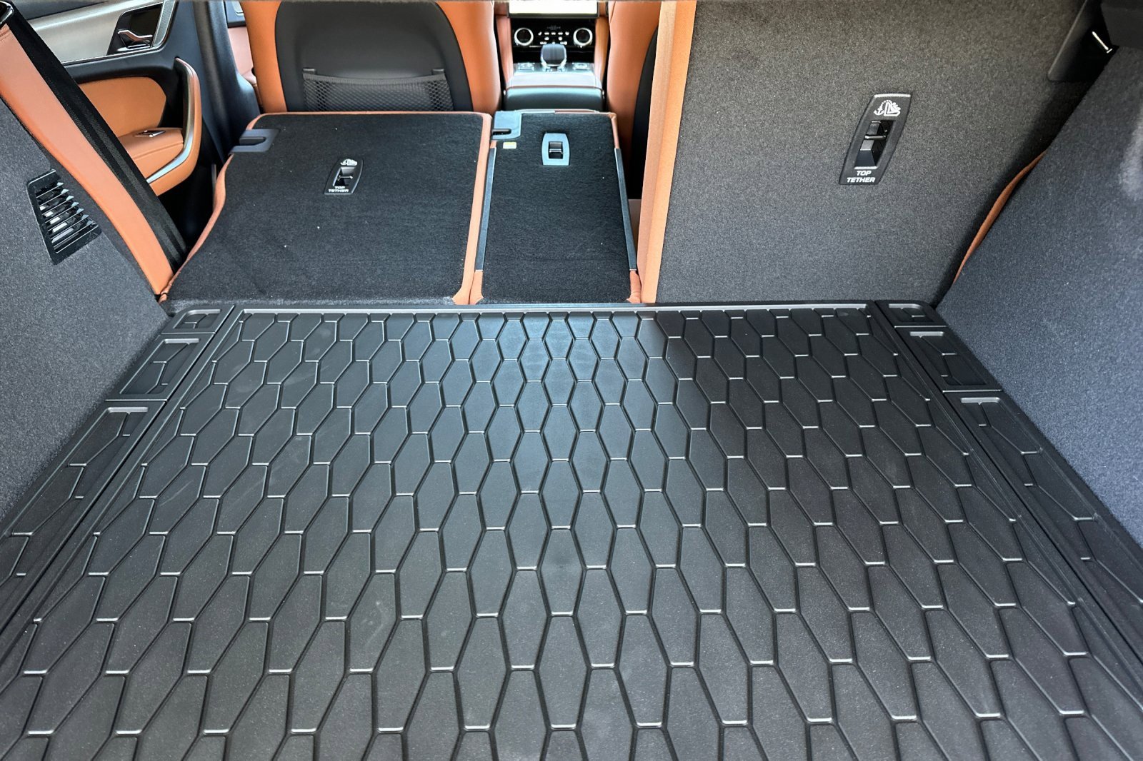 New 2026 Jaguar F-PACE R-Dynamic S image 14