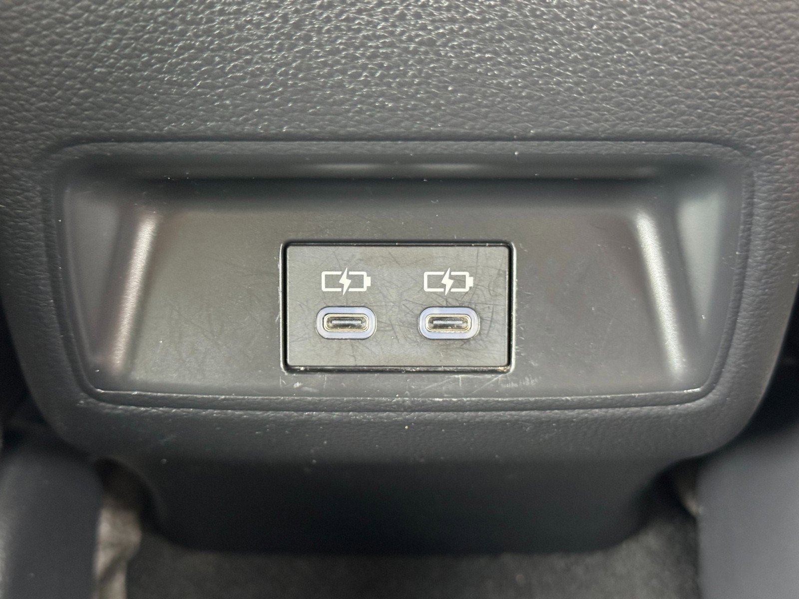 Used 2024 Toyota Corolla LE image 30