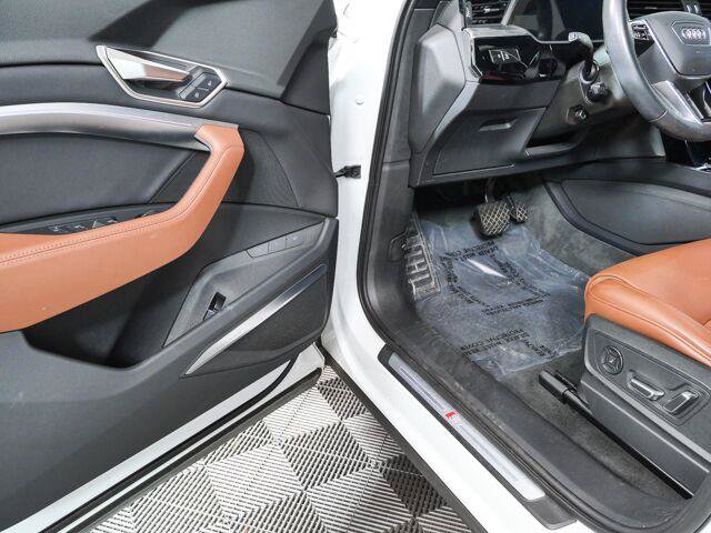 Used 2023 Audi e-tron Chronos w/ Chronos Package AWD/4WD image 10