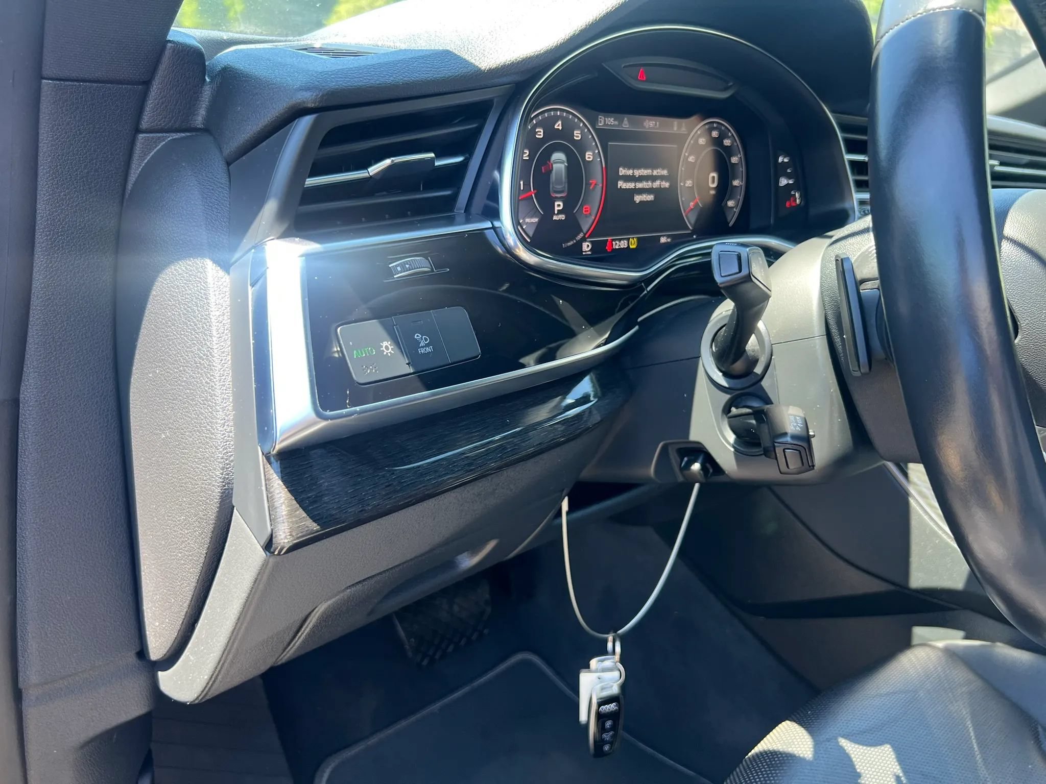 Used 2019 Audi Q8 Premium Plus AWD/4WD image 14