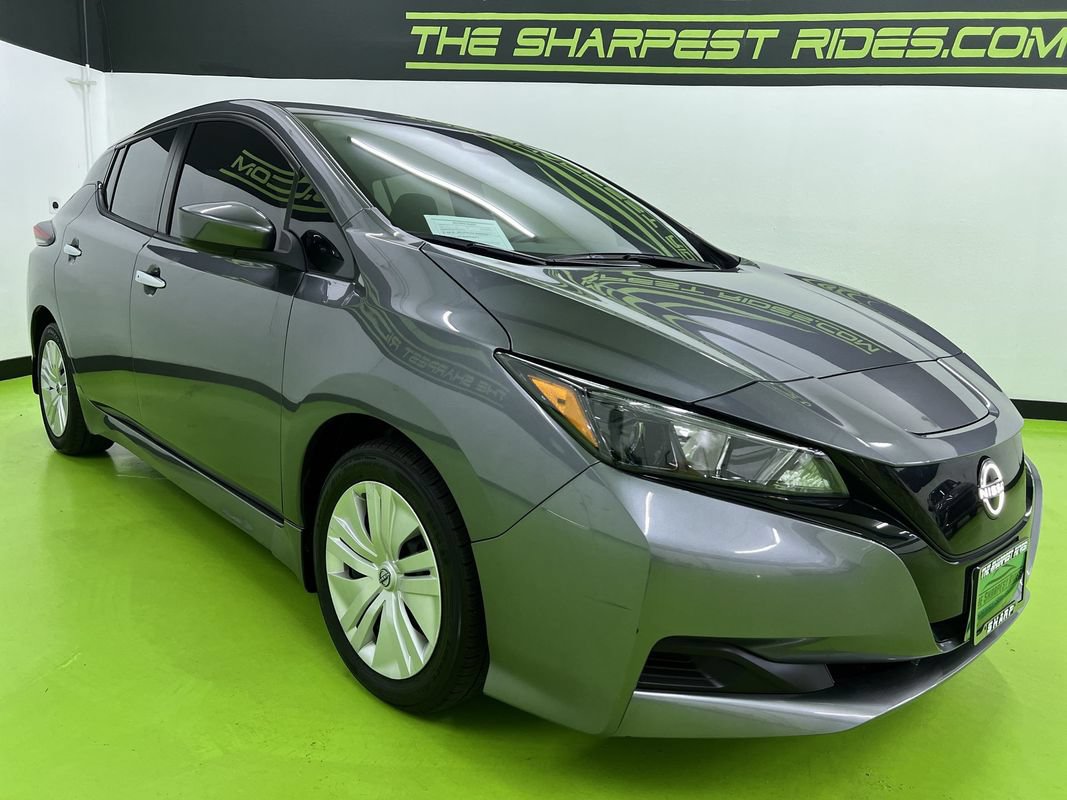 Used 2025 Nissan Leaf S FWD image 2