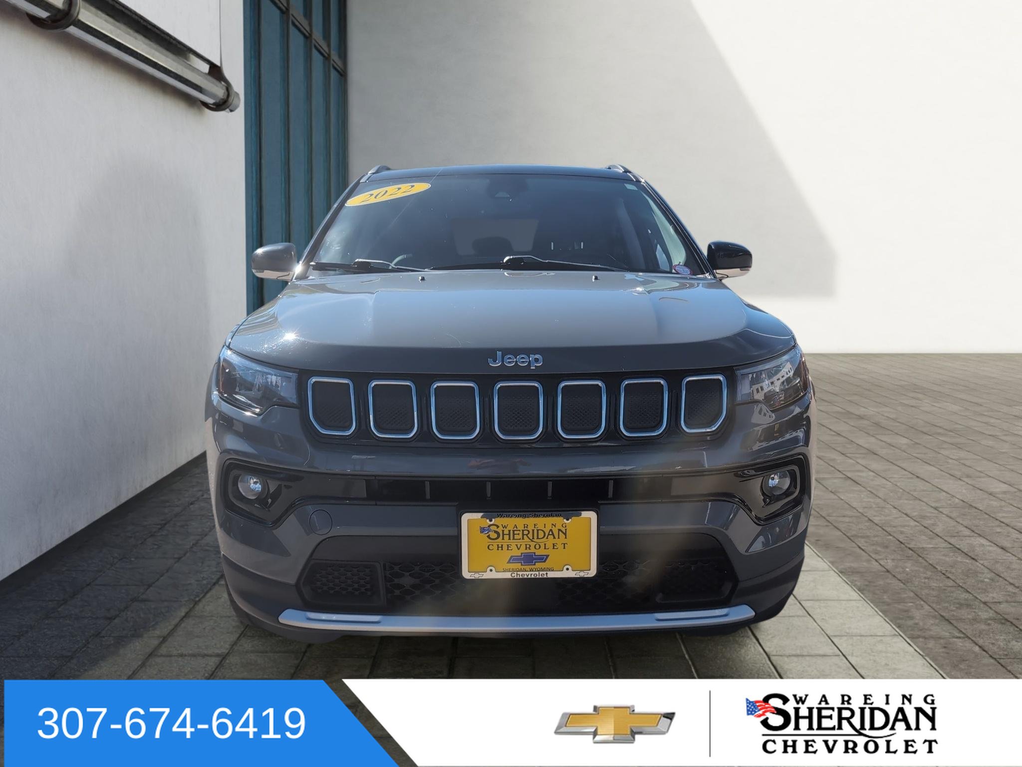 Used 2022 Jeep Compass Limited AWD/4WD image 2