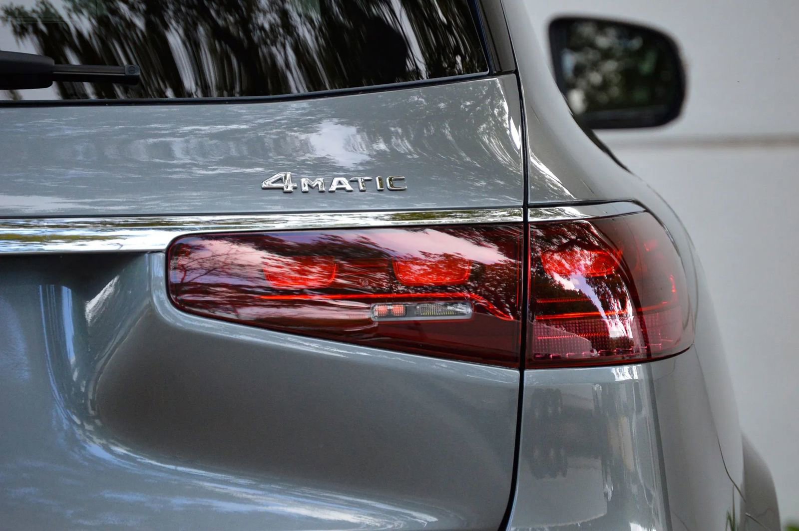 Used 2025 Mercedes-Benz GLS 580 4MATIC image 13