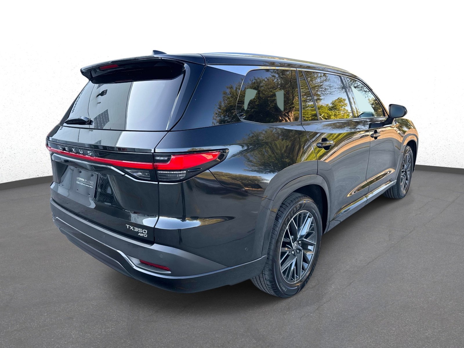 Certified 2025 Lexus TX 350 AWD w/ Technology Package image 3