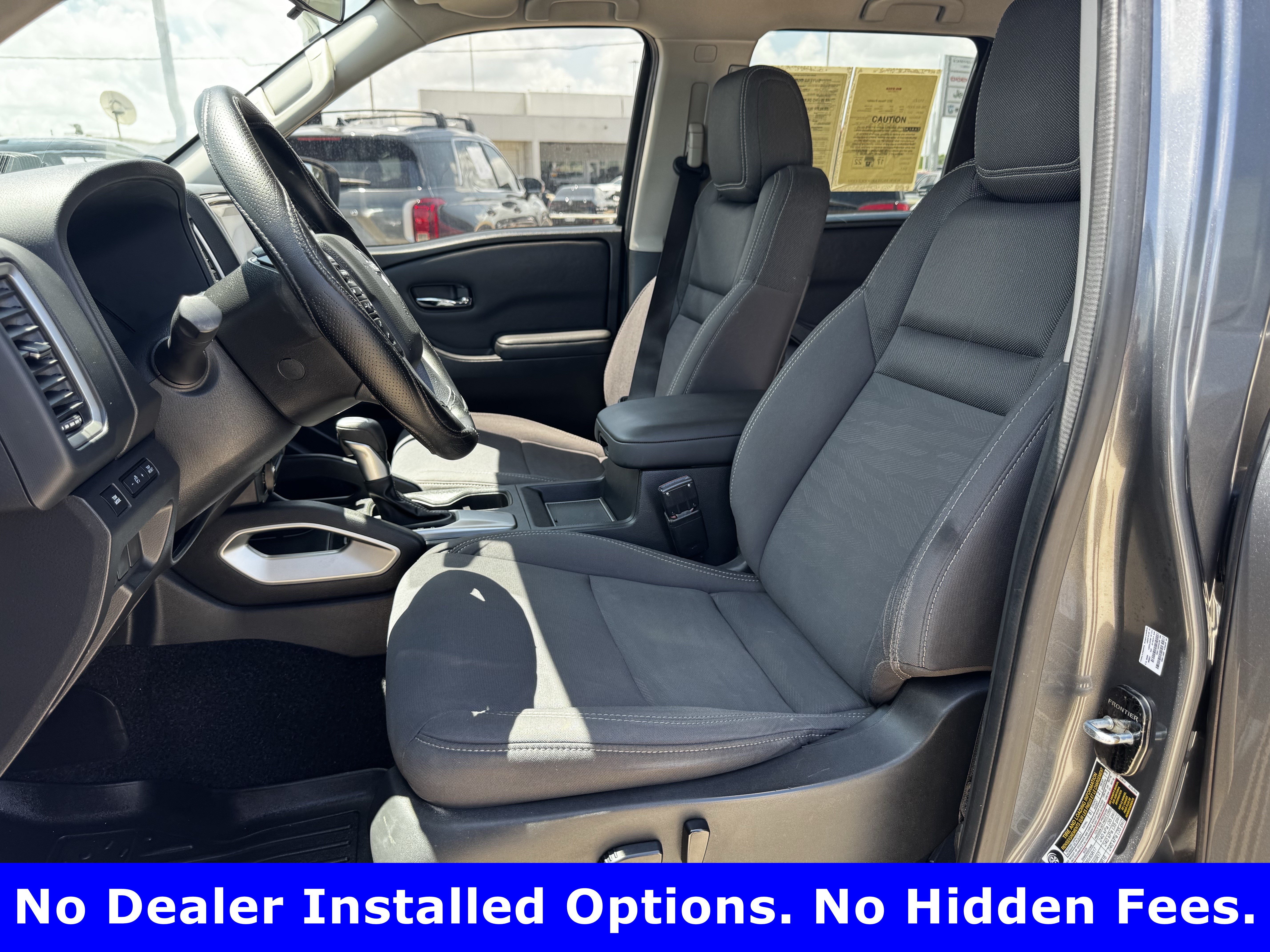 Used 2022 Nissan Frontier SV AWD/4WD image 24