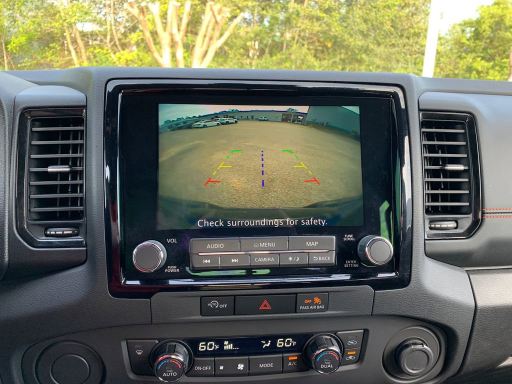 Used 2024 Nissan Frontier Pro-X w/ Technology Package image 17