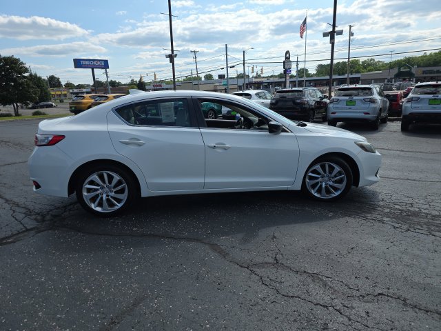 Used 2016 Acura ILX w/ Technology Plus Package FWD image 8