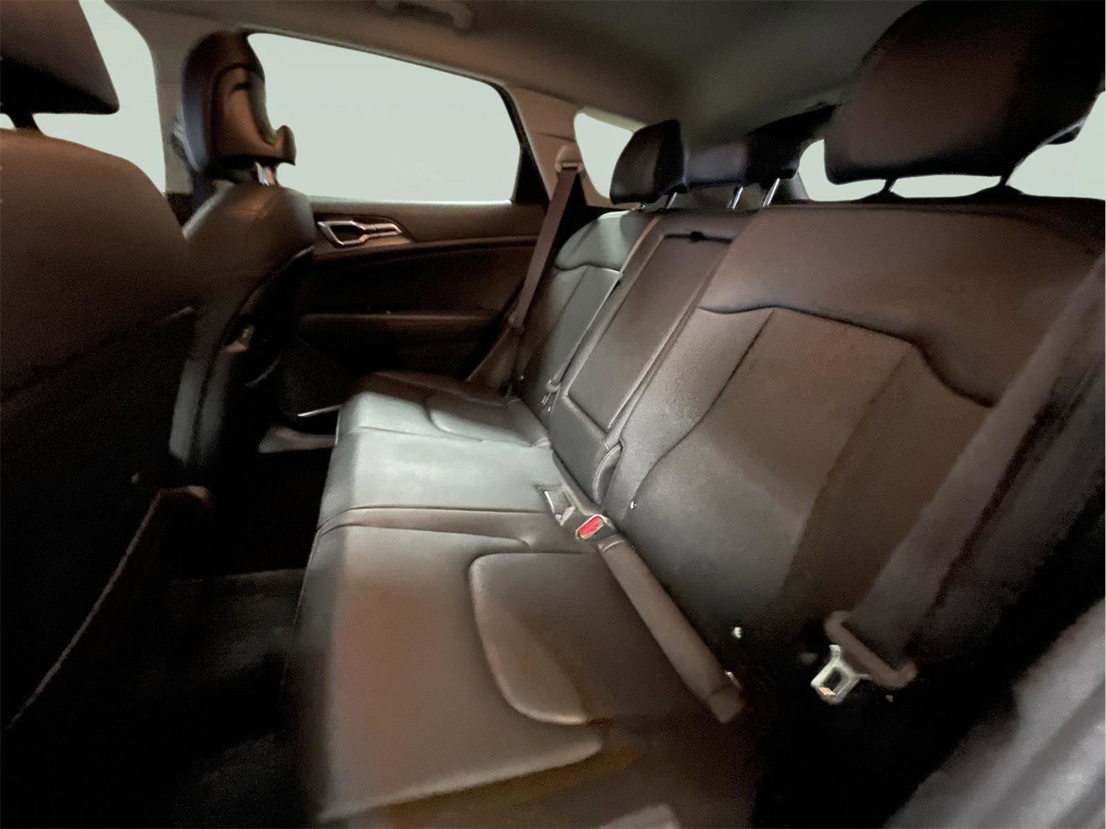 Used 2023 Kia Sportage EX image 15