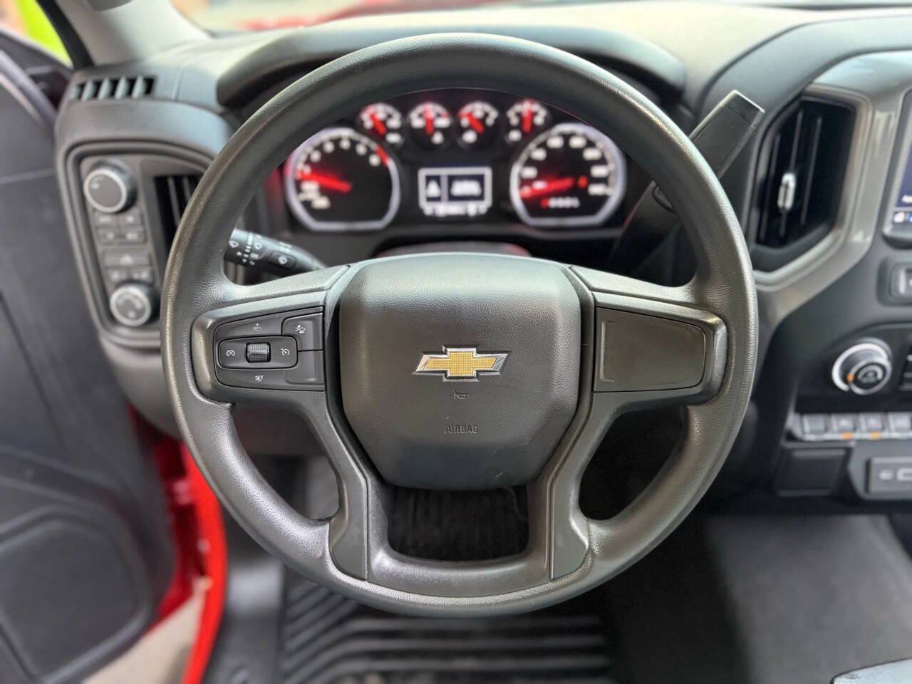 Used 2022 Chevrolet Silverado 1500 Custom AWD/4WD image 25