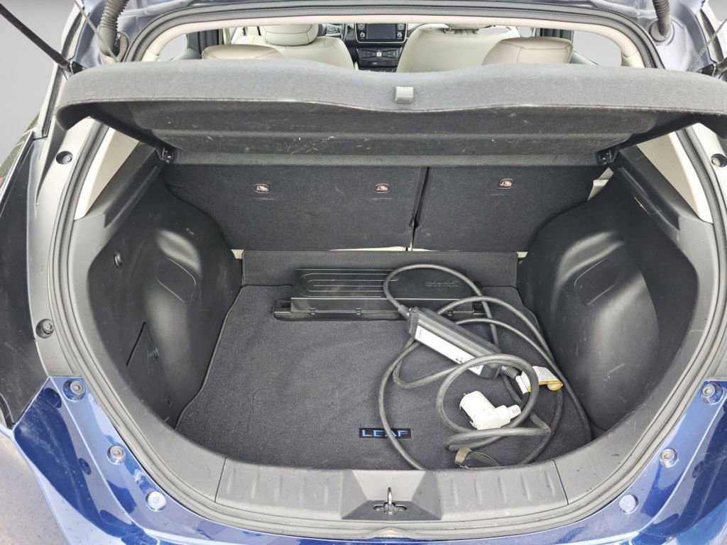 Used 2018 Nissan Leaf SL w/ SL Technology Package FWD image 26