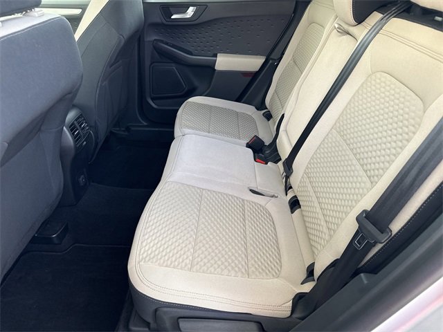 Used 2020 Ford Escape SE image 30