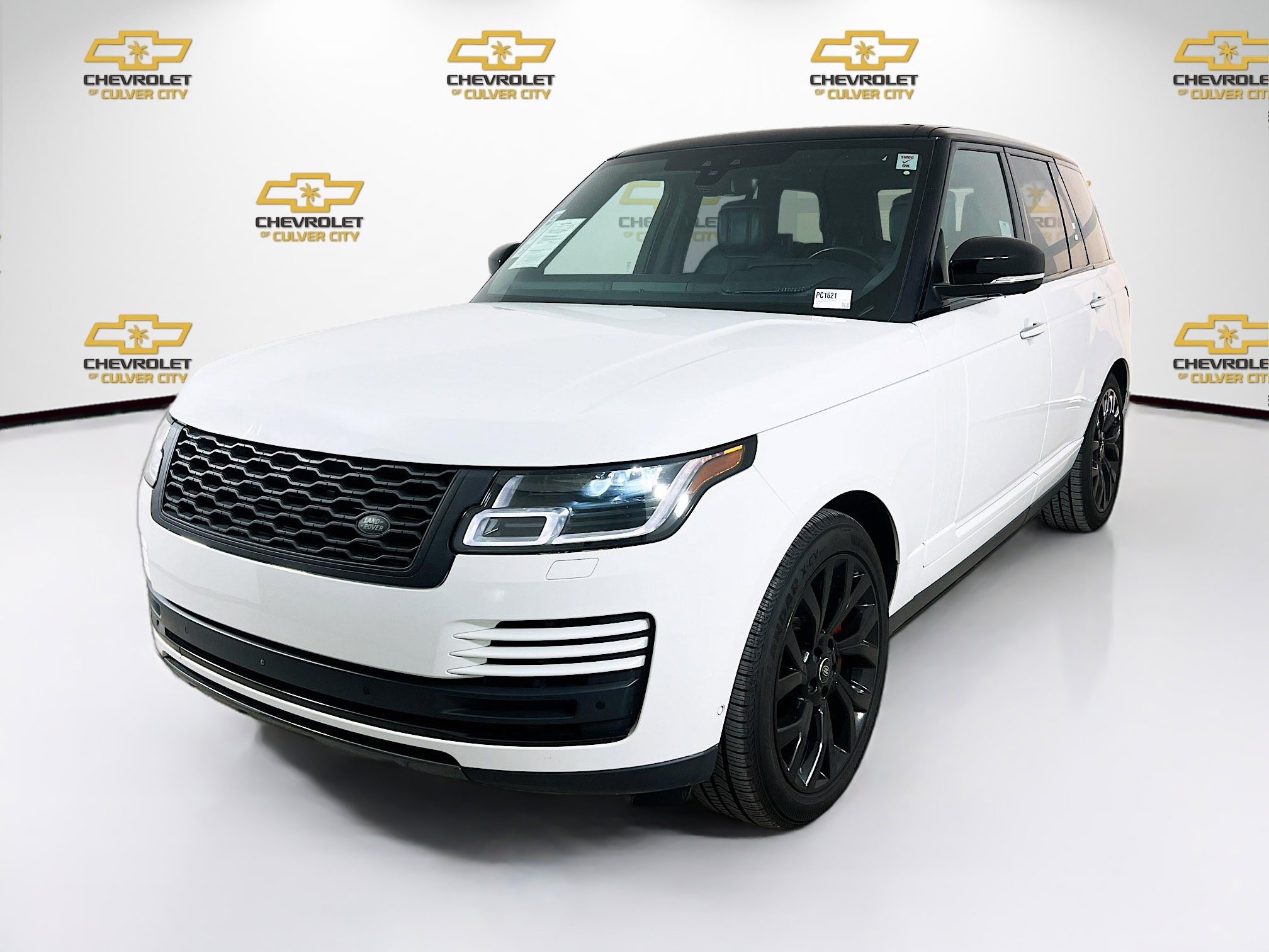 Used 2019 Land Rover Range Rover Autobiography image 3