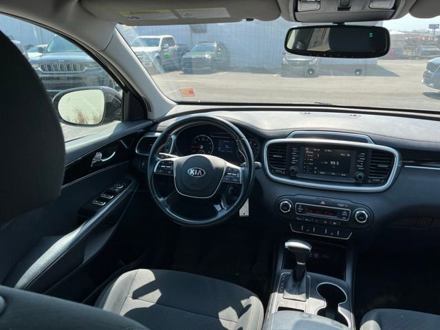 Used 2020 Kia Sorento LX w/ LX I4 Convenience Package image 38