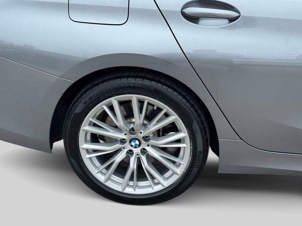 Certified 2023 BMW 330i xDrive Sedan w/ Premium Package image 7