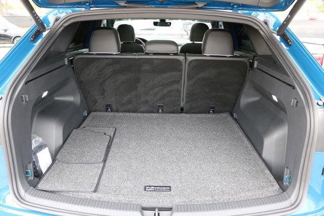 Used 2025 Volkswagen Atlas Cross Sport SEL Premium R-Line image 15