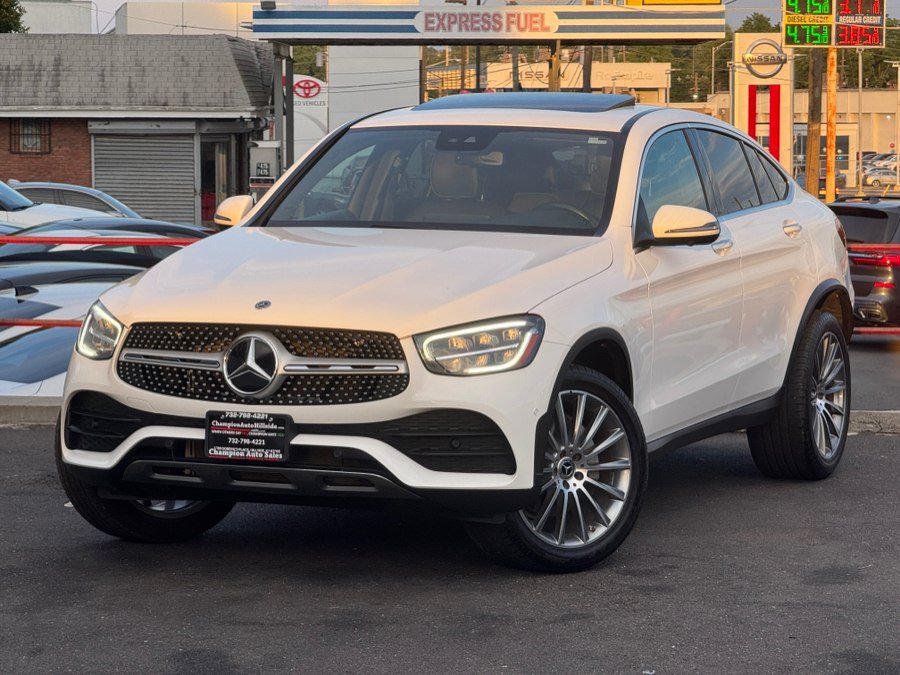 Used 2021 Mercedes-Benz GLC 300 4MATIC Coupe image 9