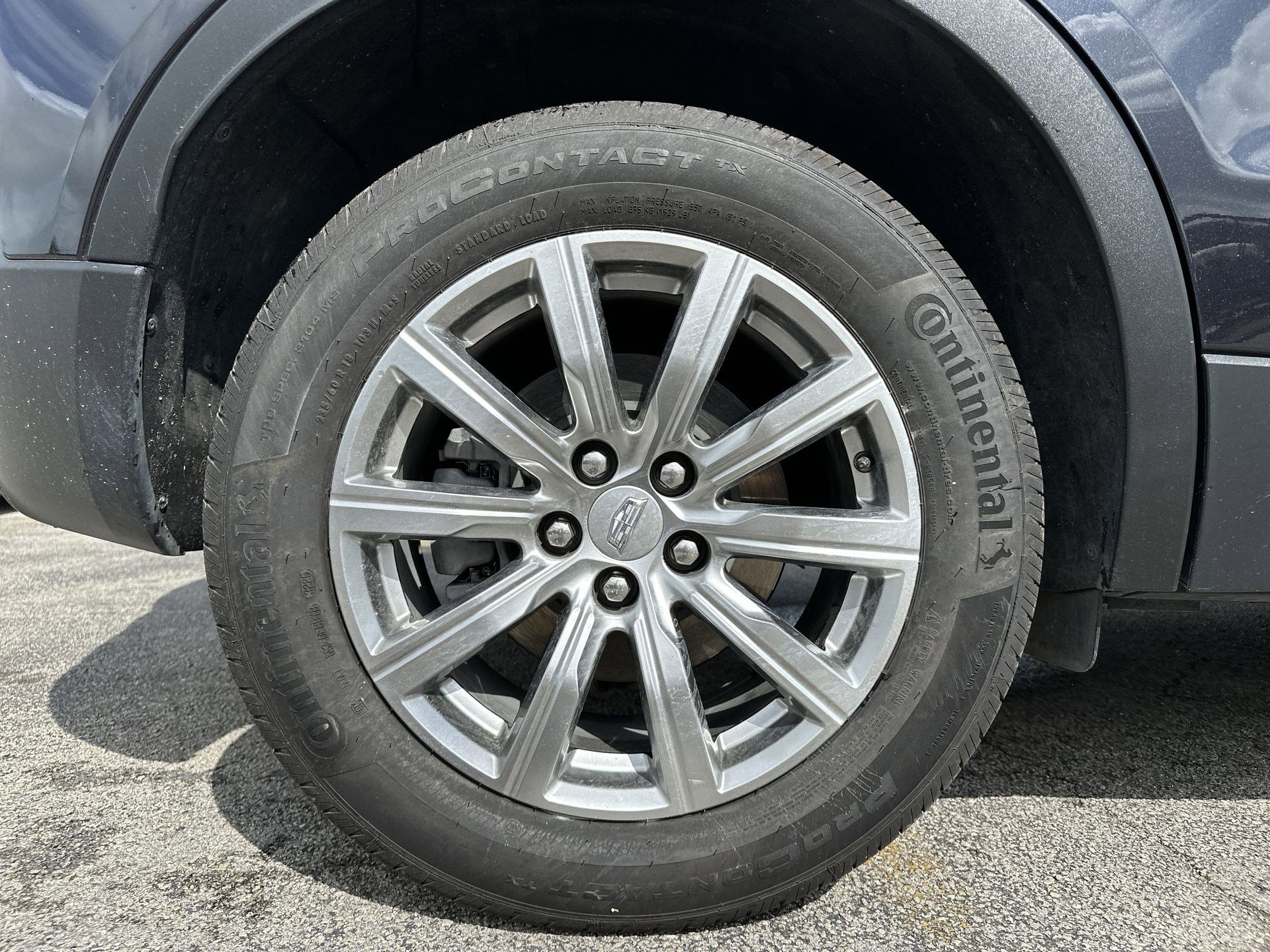 Used 2023 Cadillac XT4 Premium Luxury FWD image 19