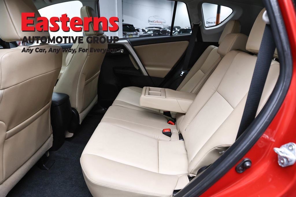 Used 2015 Toyota RAV4 Limited image 23
