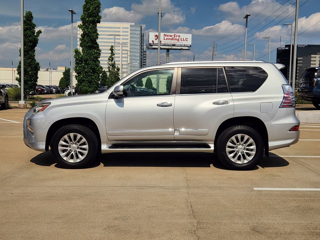 Used 2017 Lexus GX 460 Premium AWD/4WD image 4