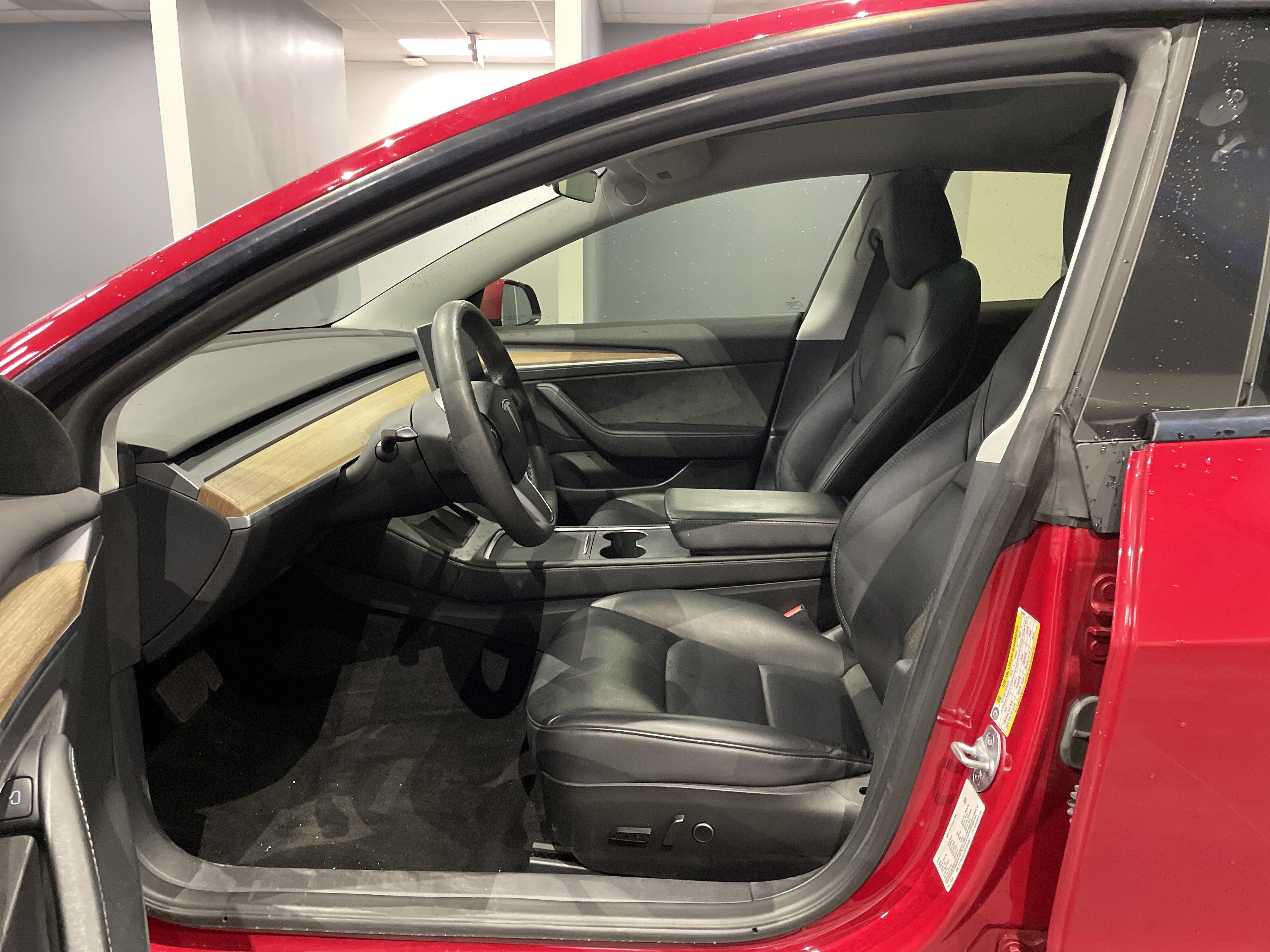Used 2023 Tesla Model 3 Standard Range RWD image 16